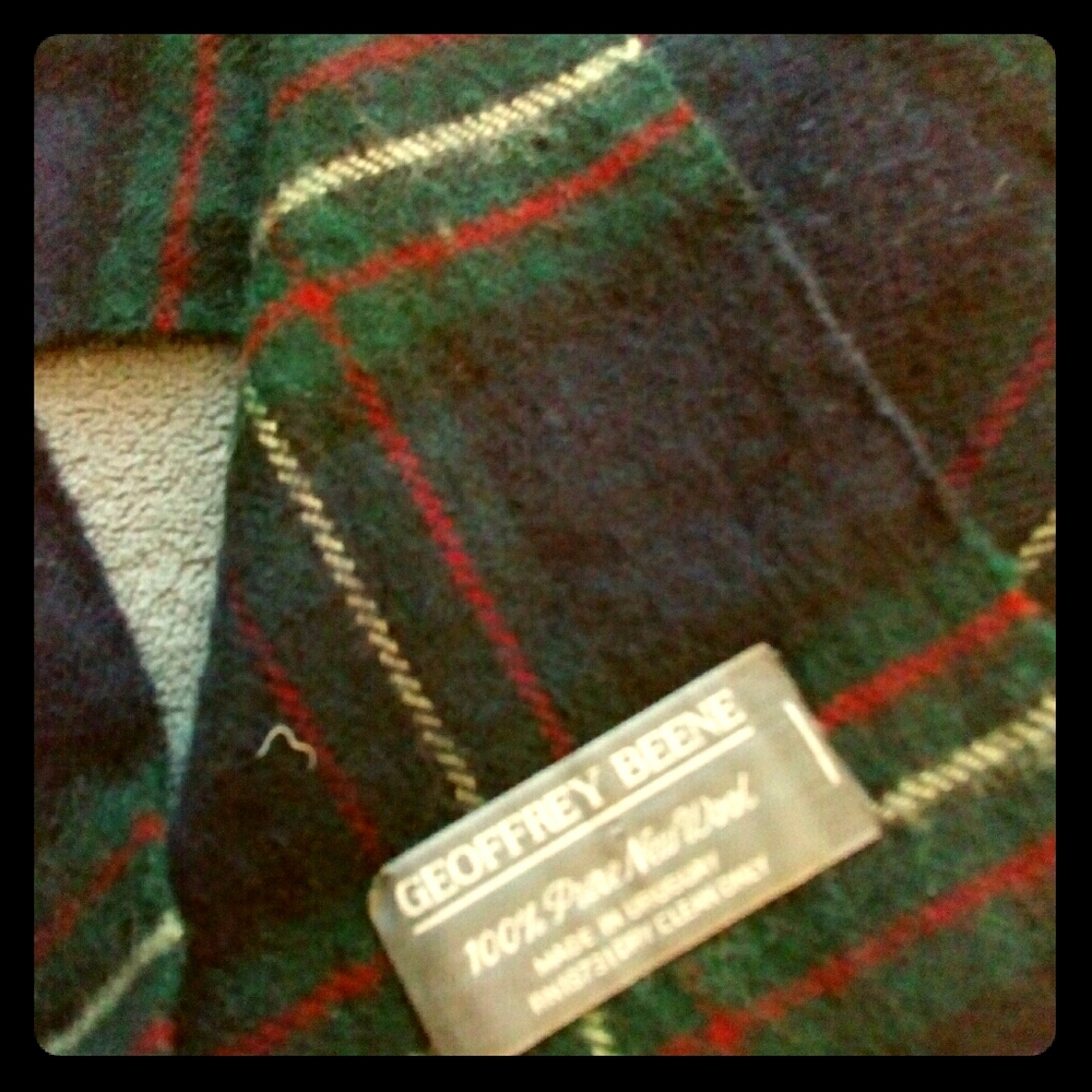 100 % wool scarf
